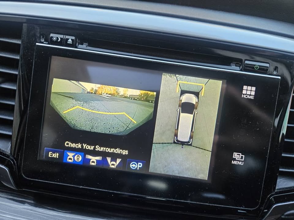 2015 Honda Odessey Vti- L Luxury 13.jpg